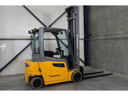 Elektro 4 Rad 2019  Jungheinrich EFG 320 (5)