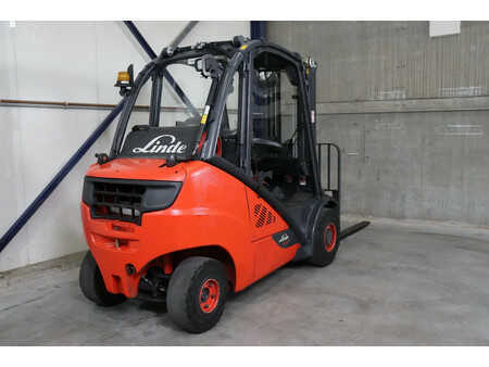 Gasoltruck 2016  Linde H35-T (6)
