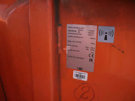 Nízkozdvižný vozík 2019  BT LPE200 (7)