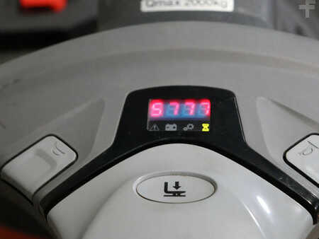 Nízkozdvižný vozík 2018  BT LPE200 (4)