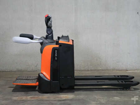 Nízkozdvižný vozík 2020 BT LPE200 (3)