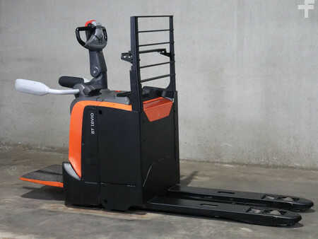 Nízkozdvižný vozík 2020 BT LPE200 (1)