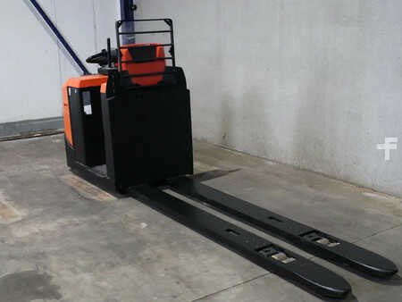 Nízkozdvižný vozík 2018  BT OSE250 (2)