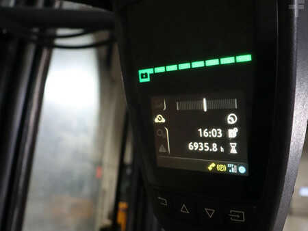 Sähkö - 4 pyör 2017  Linde E16 C (9)