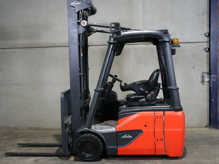 Sähkö - 4 pyör 2017  Linde E16 C (4)