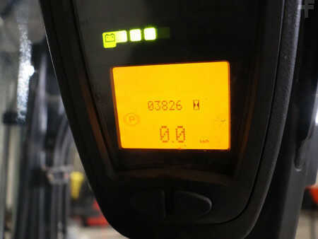 Sähkö - 4 pyör 2017  Linde E16 C (9)