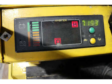 Elektro čtyřkolový VZV 2000  Hyster E 120 XL (7)