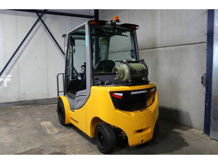 Gázüzemű targoncák 2019  Jungheinrich TFG 430s (6)