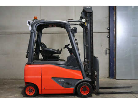 Elektromos 4 kerekű 2014  Linde e18 evo (3)