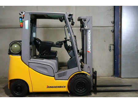 Gas gaffeltruck 2019  Jungheinrich TFG 320s (3)