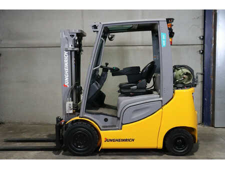 Gas gaffeltruck 2019  Jungheinrich TFG 320s (4)