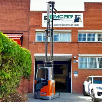 Reach Truck 2017  Still FM-X 14 (3)