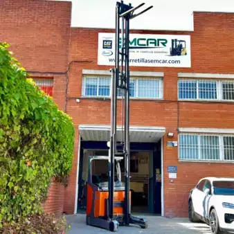 Reach Truck 2017  Still FM-X 14 (8)