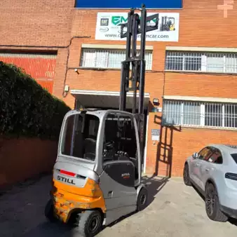 Eléctrica de 4 ruedas 2014  Still RX 60-25 (5)
