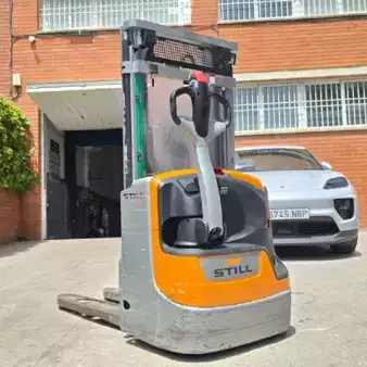 Apilador eléctrico 2019  Still EXV 12 (1)