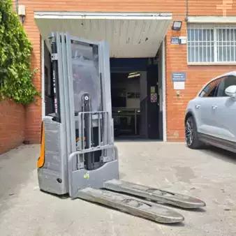 Apilador eléctrico 2019  Still EXV 12 (6)