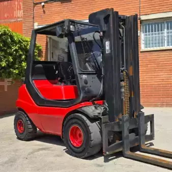 Carretilla elevadora diésel 1998  Linde H25D (1)