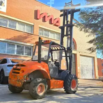 Carretilla todoterreno 2007  Ausa C 200 H 4X4 (3)