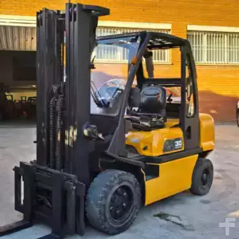 Carretilla elevadora diésel 2000  Nissan FGD02A30Q (4)
