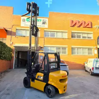Carretilla elevadora diésel 2000  Nissan FGD02A30Q (9)