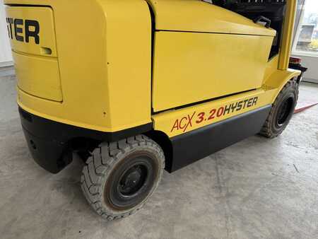 Sähkö - 4 pyör 2013  Hyster J3.20XM (10)