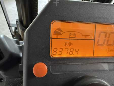 Eléctrico - 4 rodas 2014  CAT Lift Trucks EP25K PAC (22)