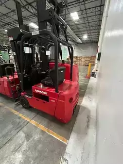 4-Wheel Electric 2016  Raymond 445-C35SQM (1)