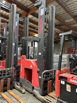 Reach Trucks 2016  Raymond 750-R45TT (1)