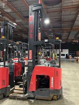 Reach Trucks 2016  Raymond 750-R45TT (1)