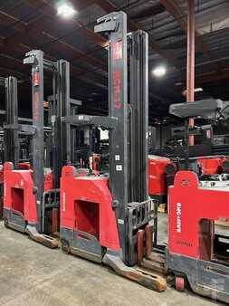 Reach Trucks 2016  Raymond 750-R45TT (1)