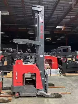 Reach Trucks 2016  Raymond 750-R45TT (1)
