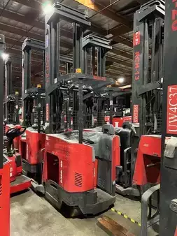Reach Trucks 2016  Raymond 750-R45TT (1)