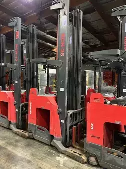 Reach Trucks 2016  Raymond 750-R45TT (1)