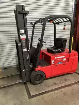 4-Wheel Electric 2015  Raymond 445-C40TT (2)