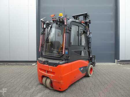Eléctrico - 4 rodas 2019  Linde E20 (9)