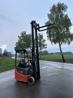 Elektro tříkolové VZV 2017  Toyota 7FBEST13 (6)