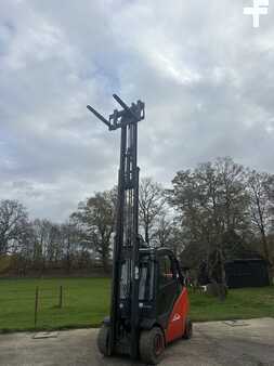 Gas truck 2003  Linde h30t (8)