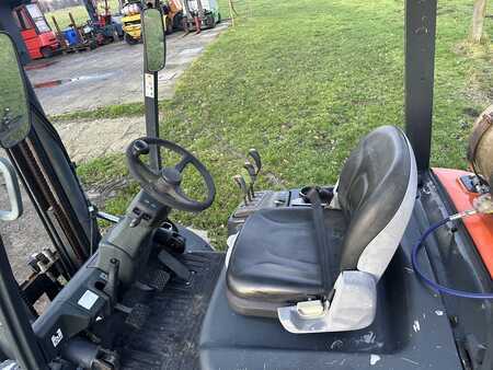 LPG VZV 2011  Doosan g20e (4)