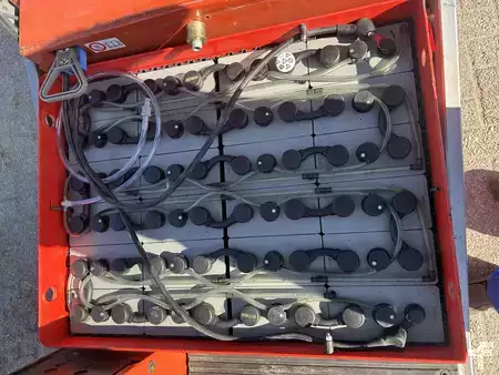 El truck - 3 hjulet 2005  BT cbe18t (9)