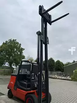Elektro čtyřkolový VZV  Linde e40p (17)