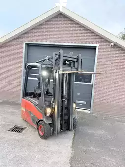 Carrelli elettrici 3 ruote 2017  Esslingen e16-02 (7)