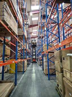Reach-Stacker 2013  Linde Type K (19)