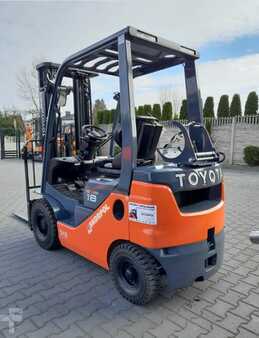 LPG Forklifts 2024  Toyota 02-8FGF18 (4)