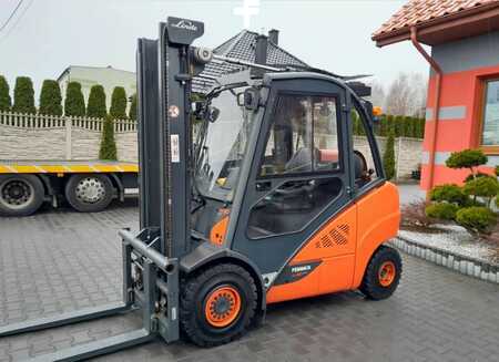 LPG Forklifts 2019  Linde H30T-02 (1)