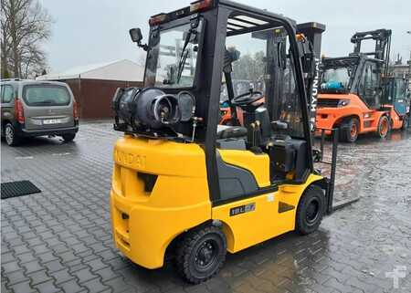 Carretilla elevadora GLP 2008  Hyundai 18L-7 (2)