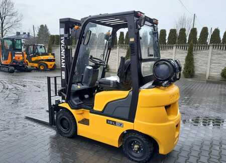 Carretilla elevadora GLP 2008  Hyundai 18L-7 (3)