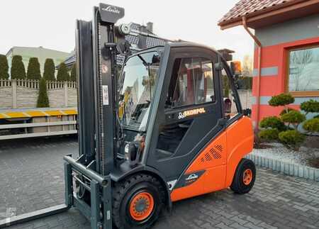 Treibgasstapler 2017  Linde H35T-02 (4)