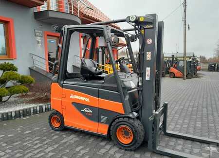 Elektro 4 Rad 2017  Linde E30H-01/600 (1)