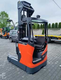 Schubmaststapler 2014  Linde R16-01 (2)
