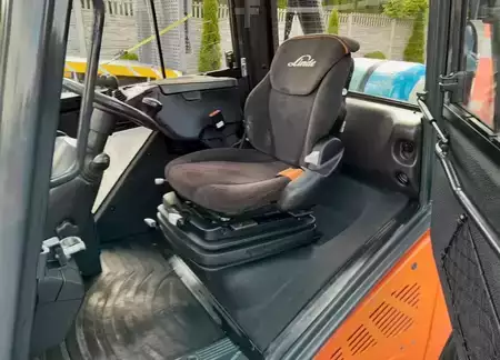Wózki gazowe 2017  Linde H25T-02 (7)